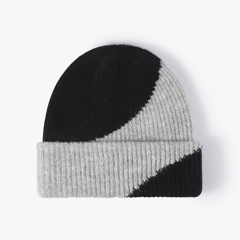 Simple Contrast Color Warm Knit Beanie