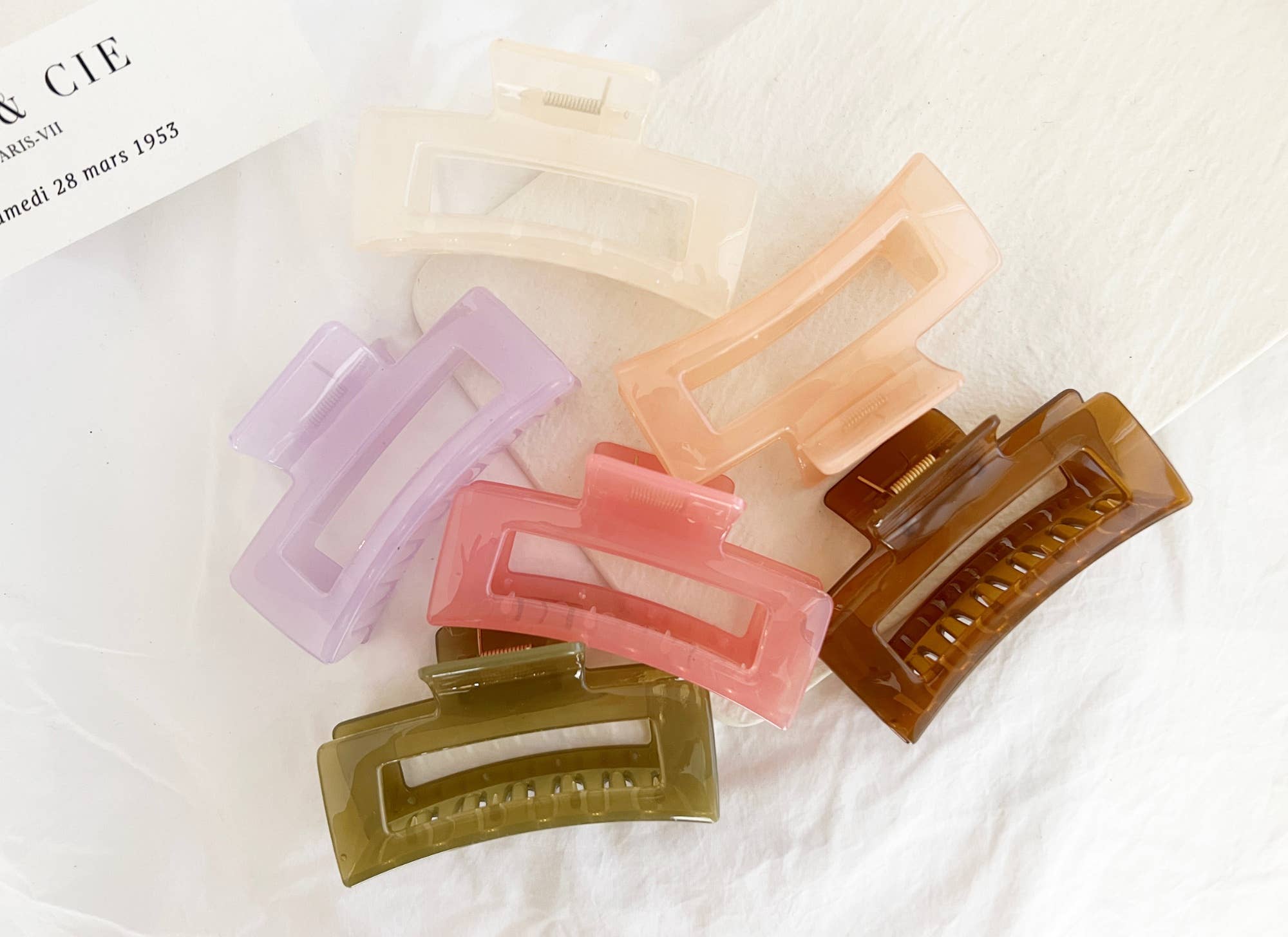 Jumbo 4-Inch Jelly Hair Clips - BROWN JELLY