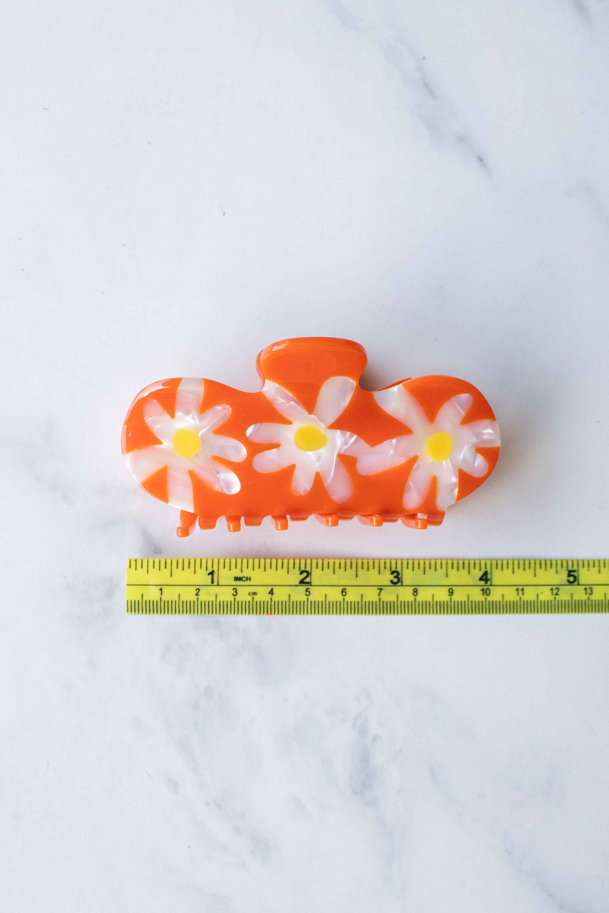 Eco Daisy Flower Curved Hair Claw Clip
