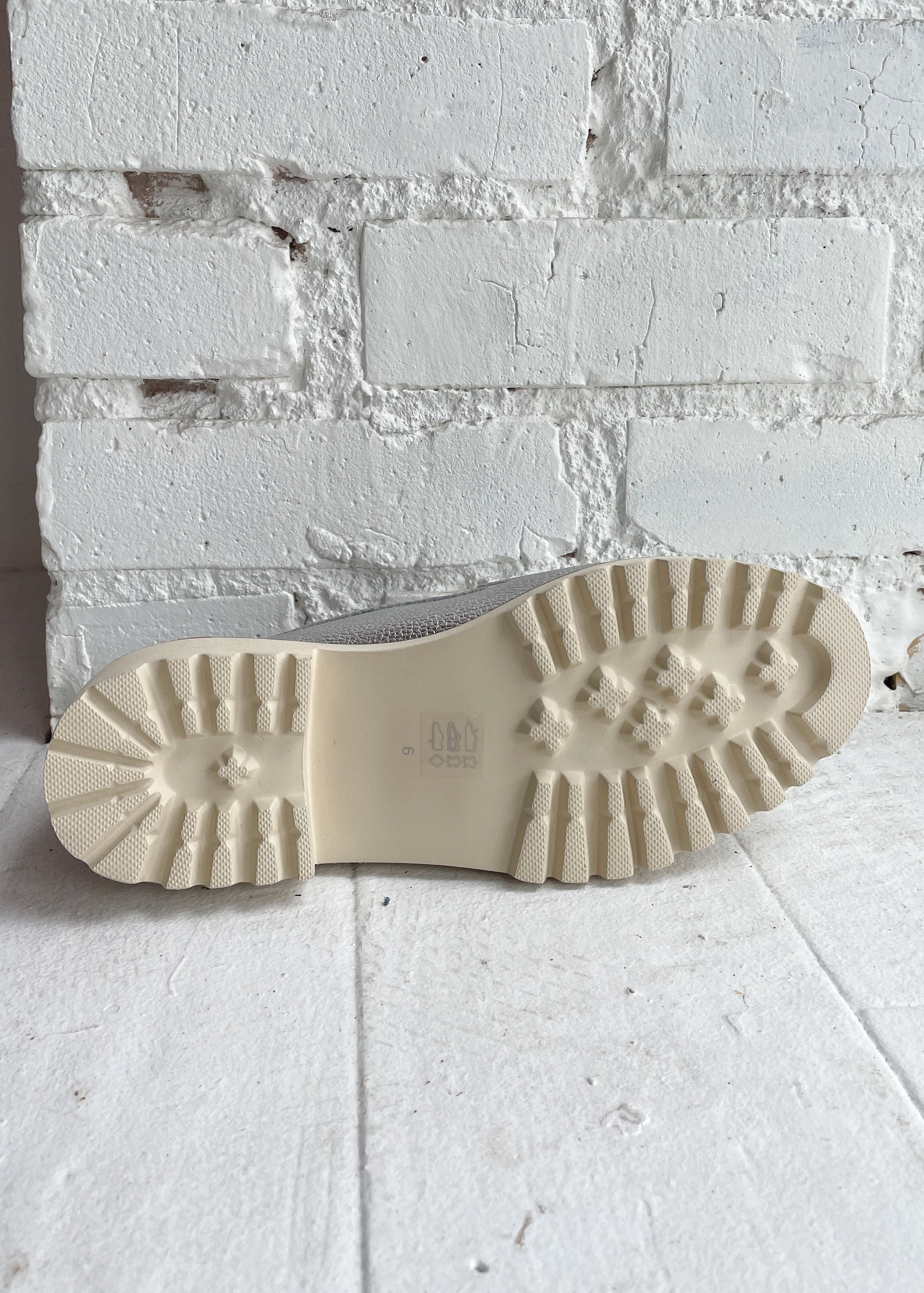 Carrera Loafer