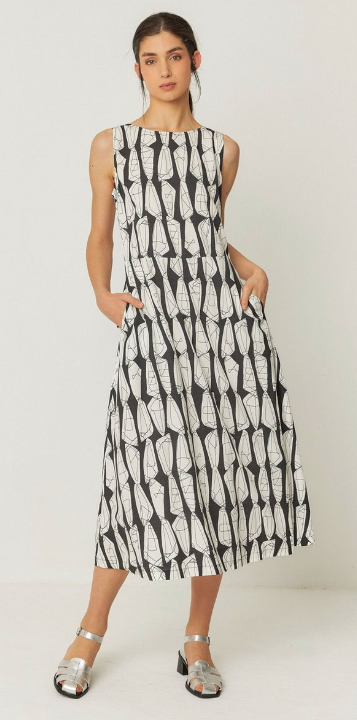 Erge Dress