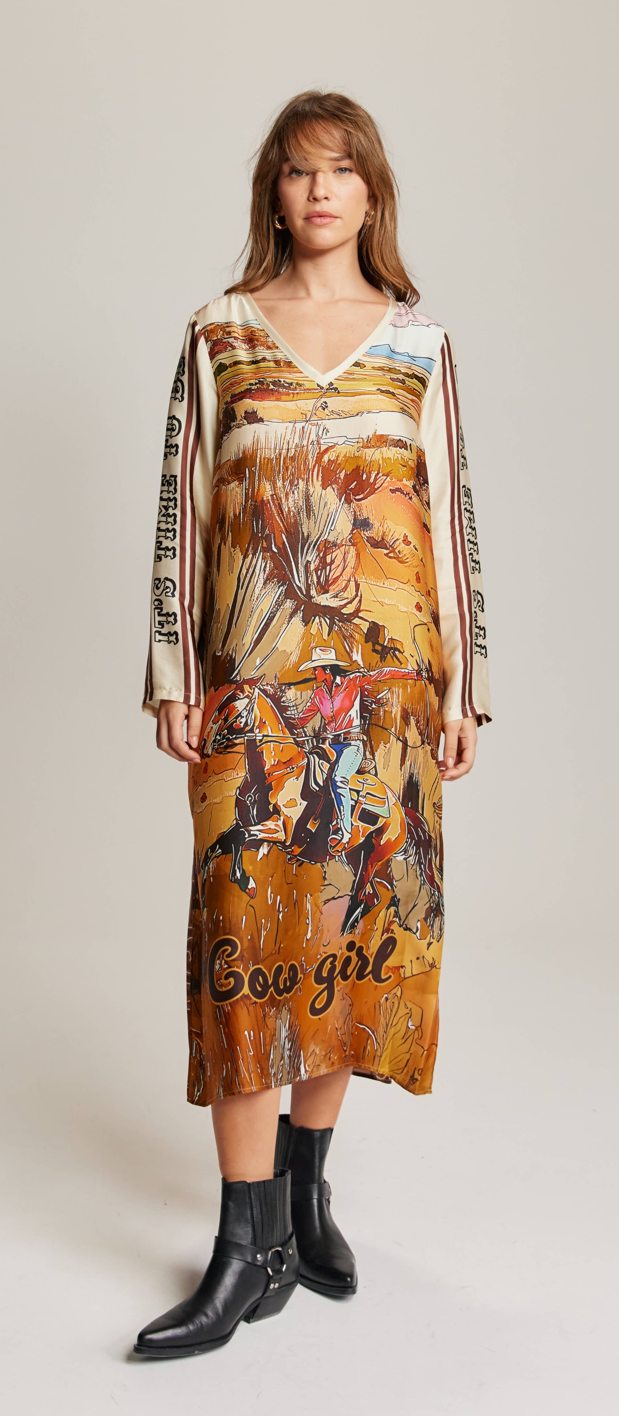 Violet Rodeo V-Neck T-Dress