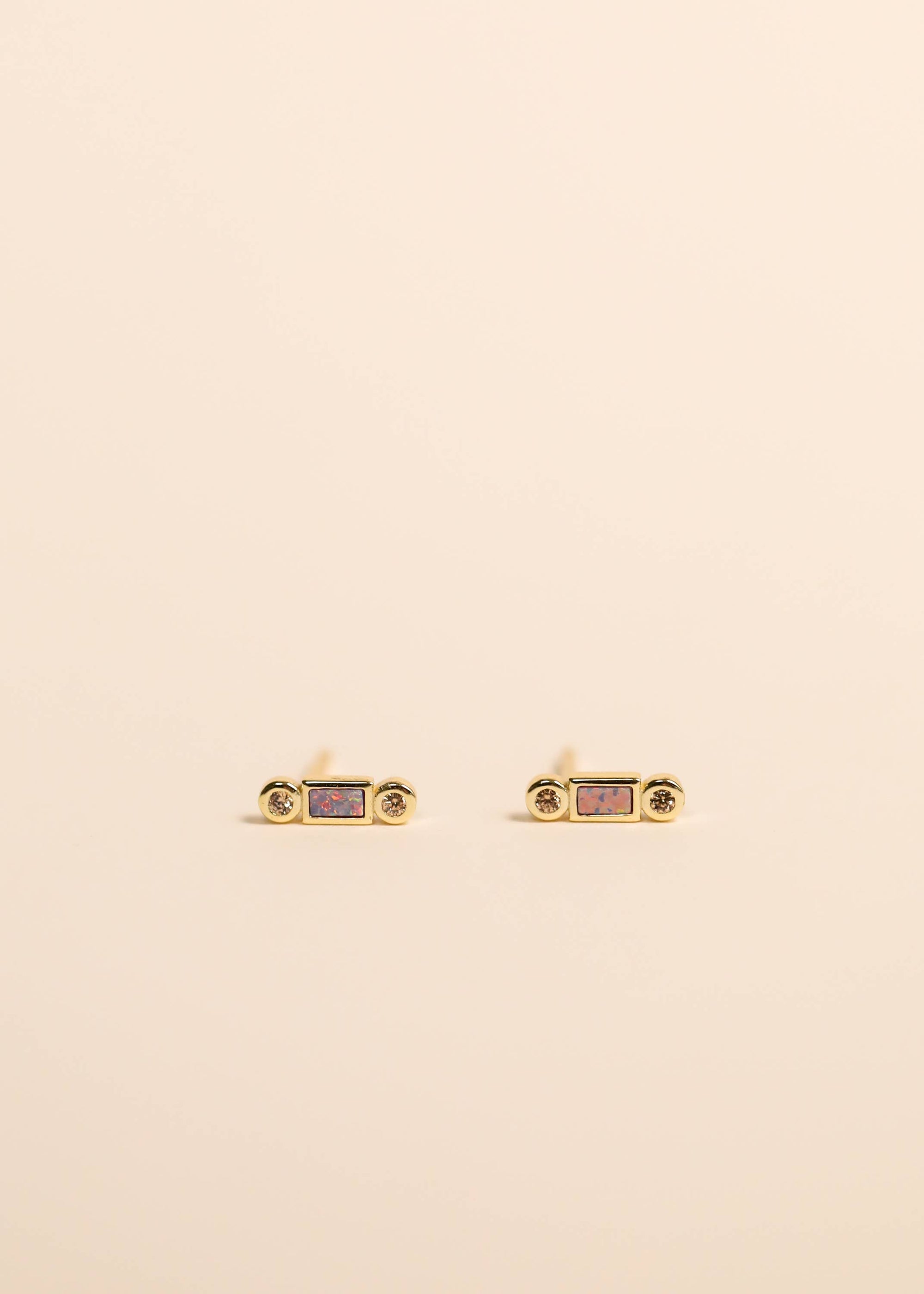 Bar Opal - Purple - Earring