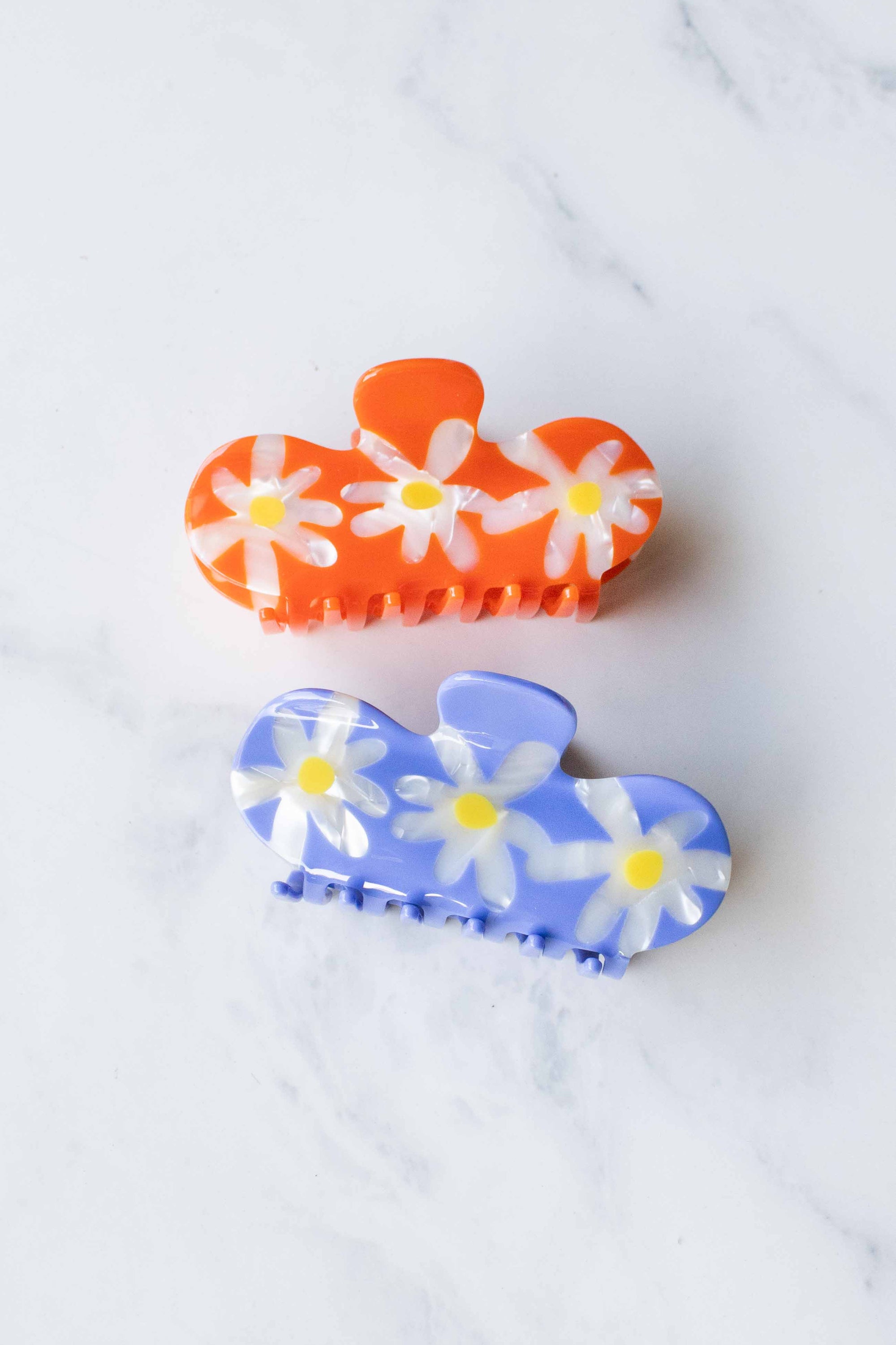 Eco Daisy Flower Curved Hair Claw Clip