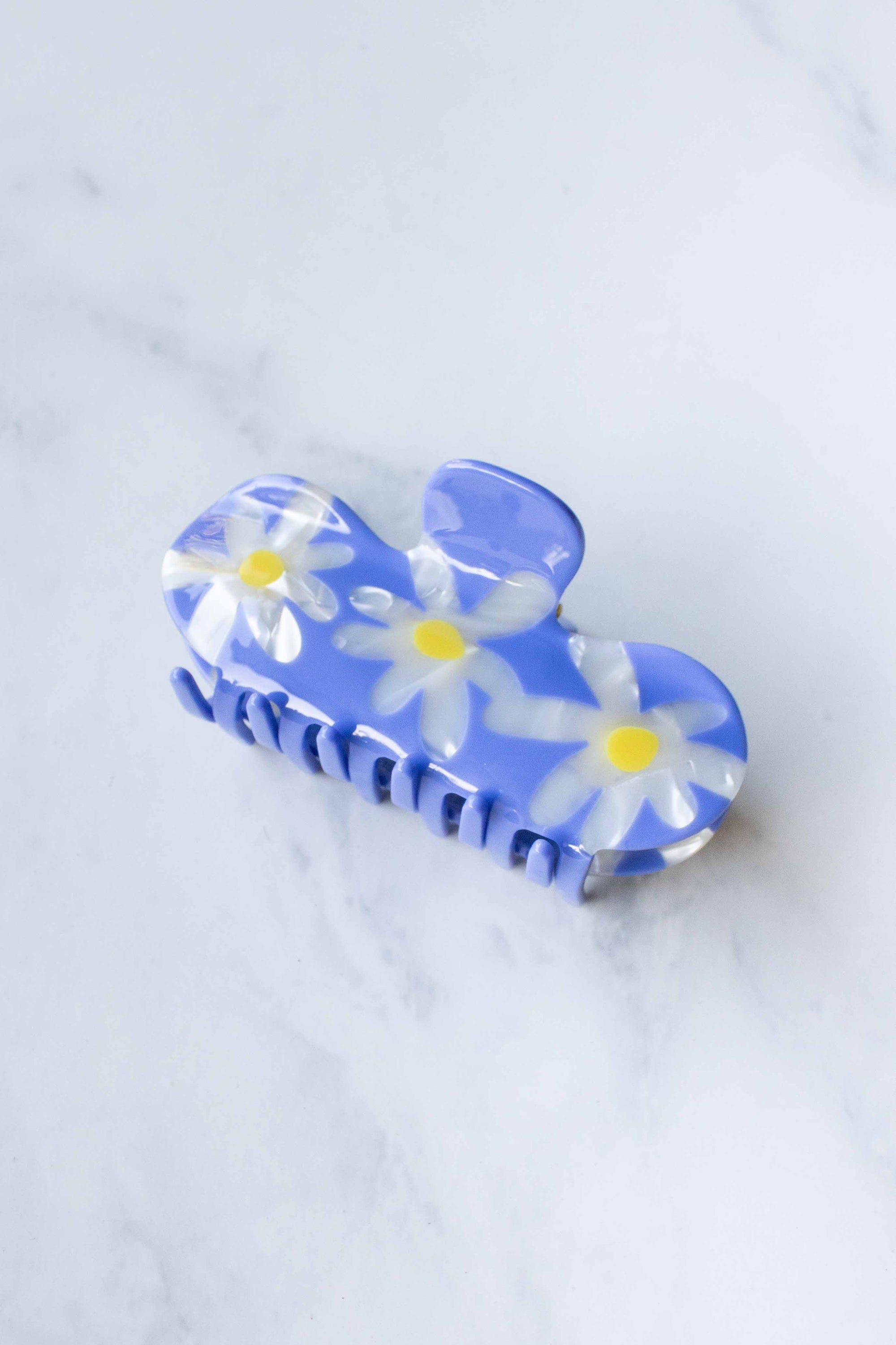 Eco Daisy Flower Curved Hair Claw Clip