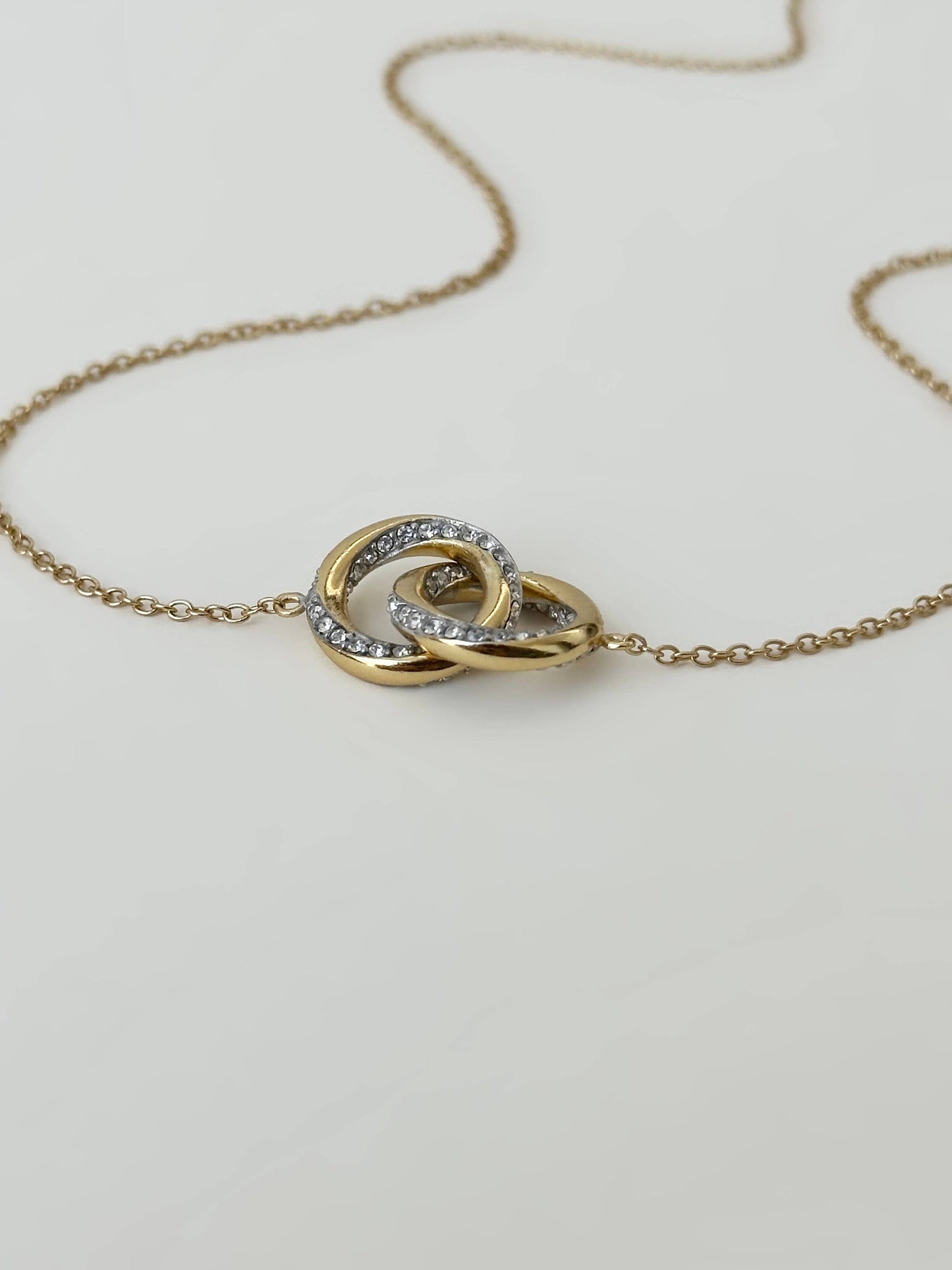 Astrid Pavé Necklace