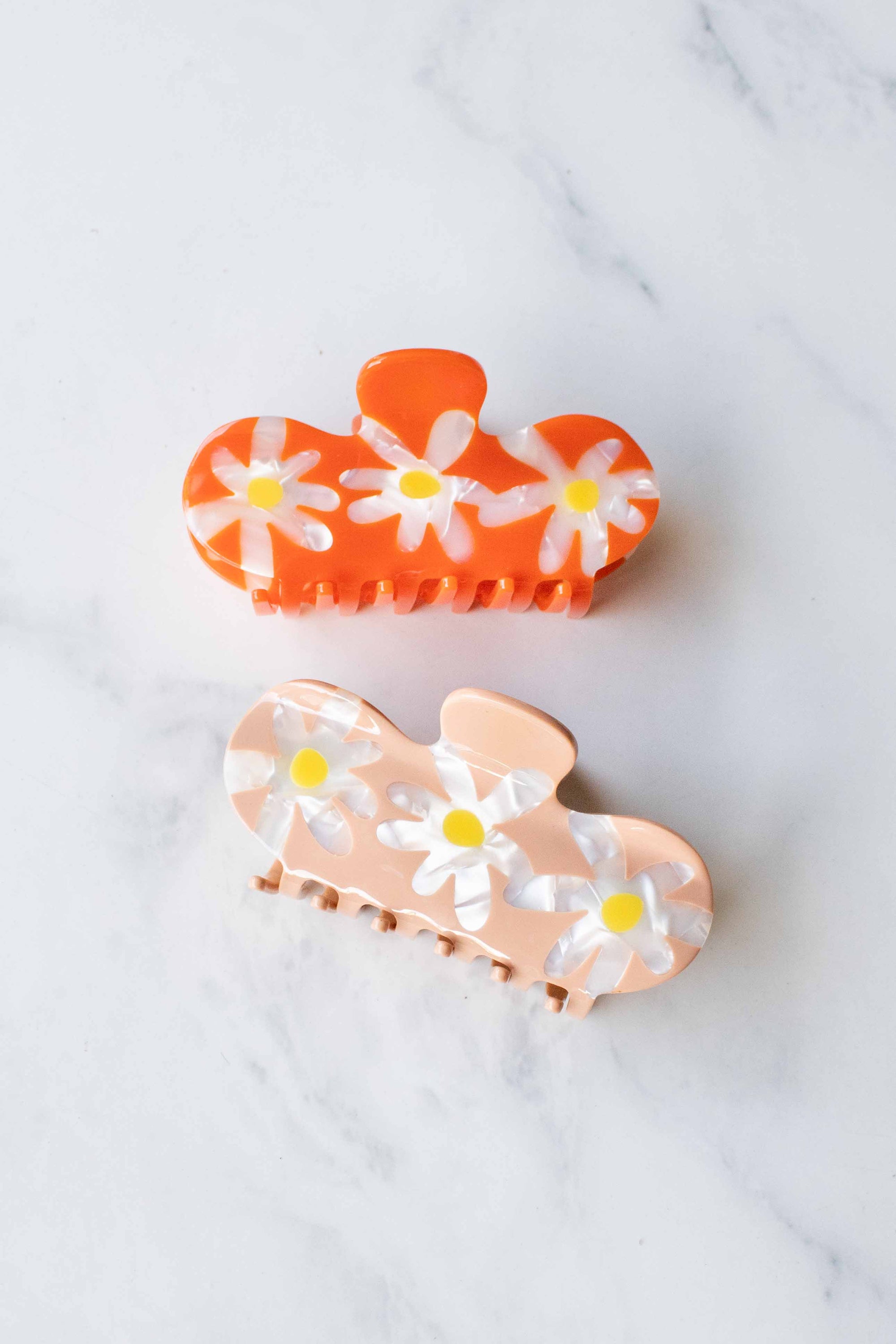 Eco Daisy Flower Curved Hair Claw Clip