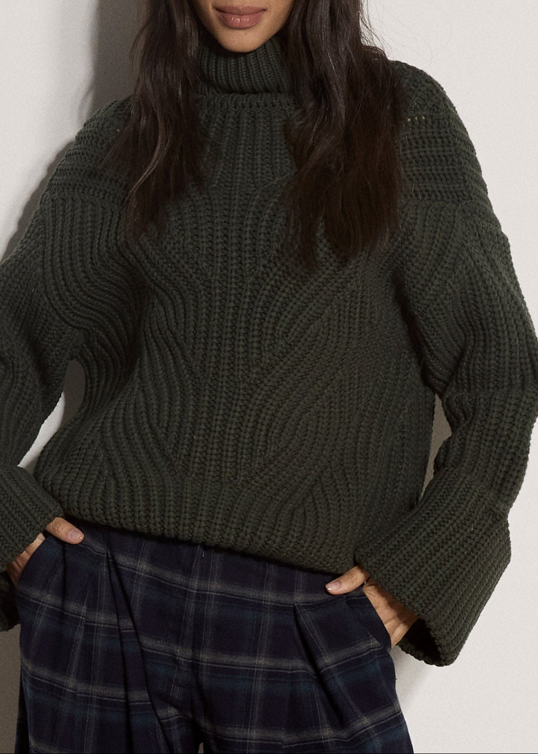Cunky Cable Turtleneck